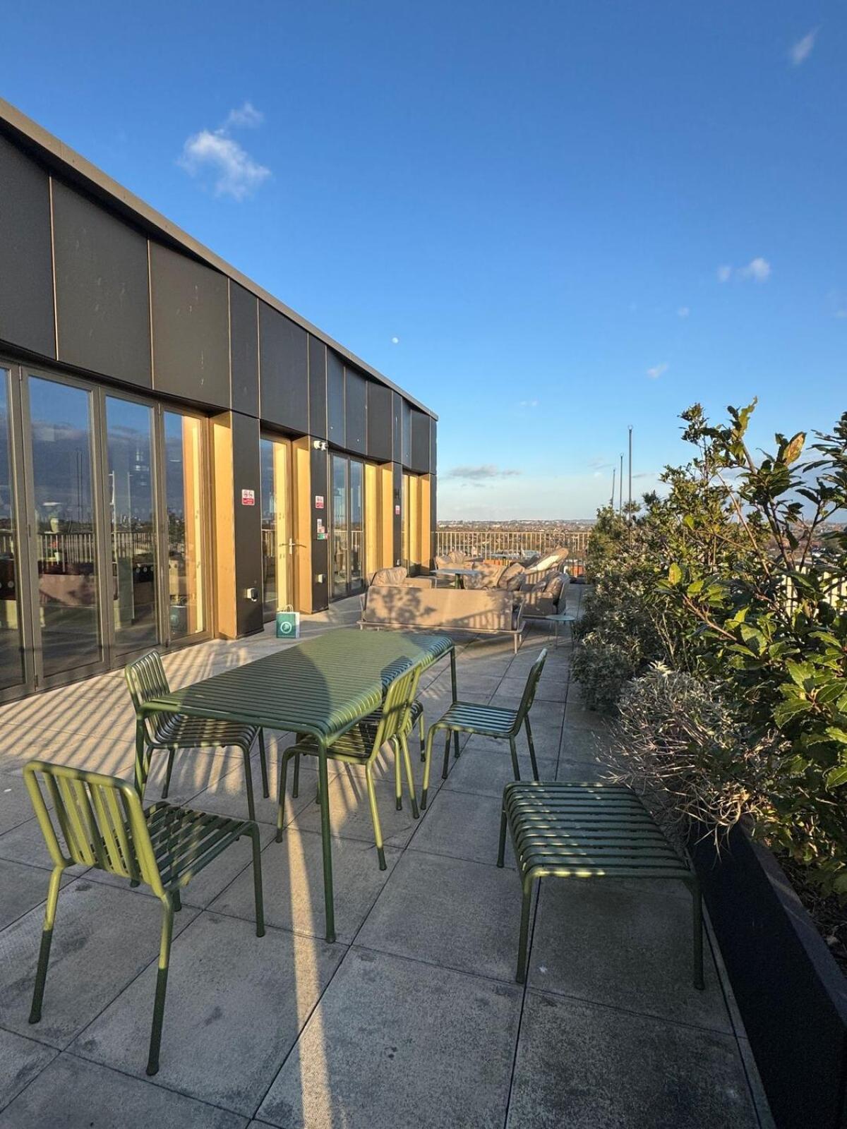 Studio In Harrow -R Exterior photo